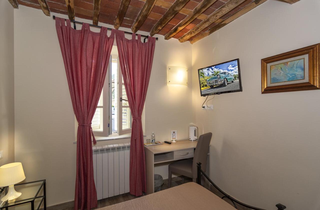 Art Gallery B&B Vorno Екстер'єр фото