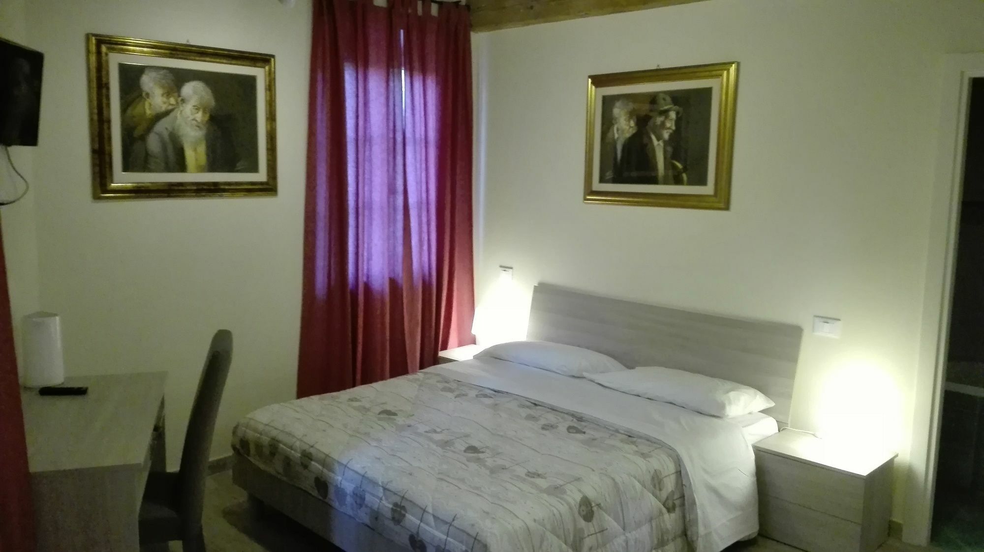 Art Gallery B&B Vorno Екстер'єр фото